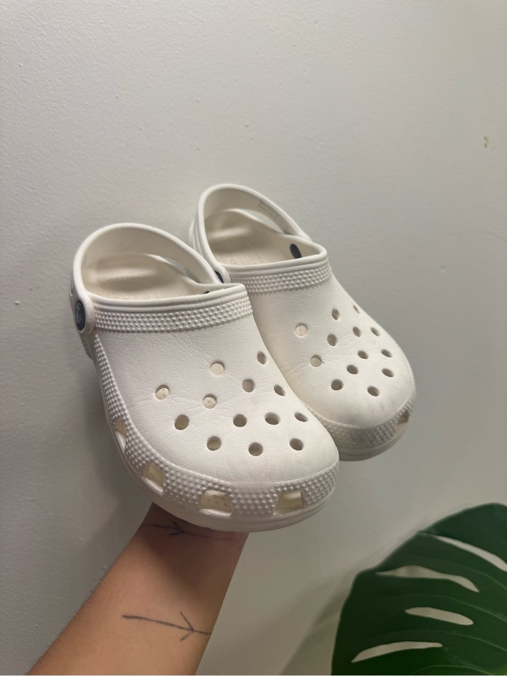 CROCS Kids White Classic Clog - Ventilated Comfort